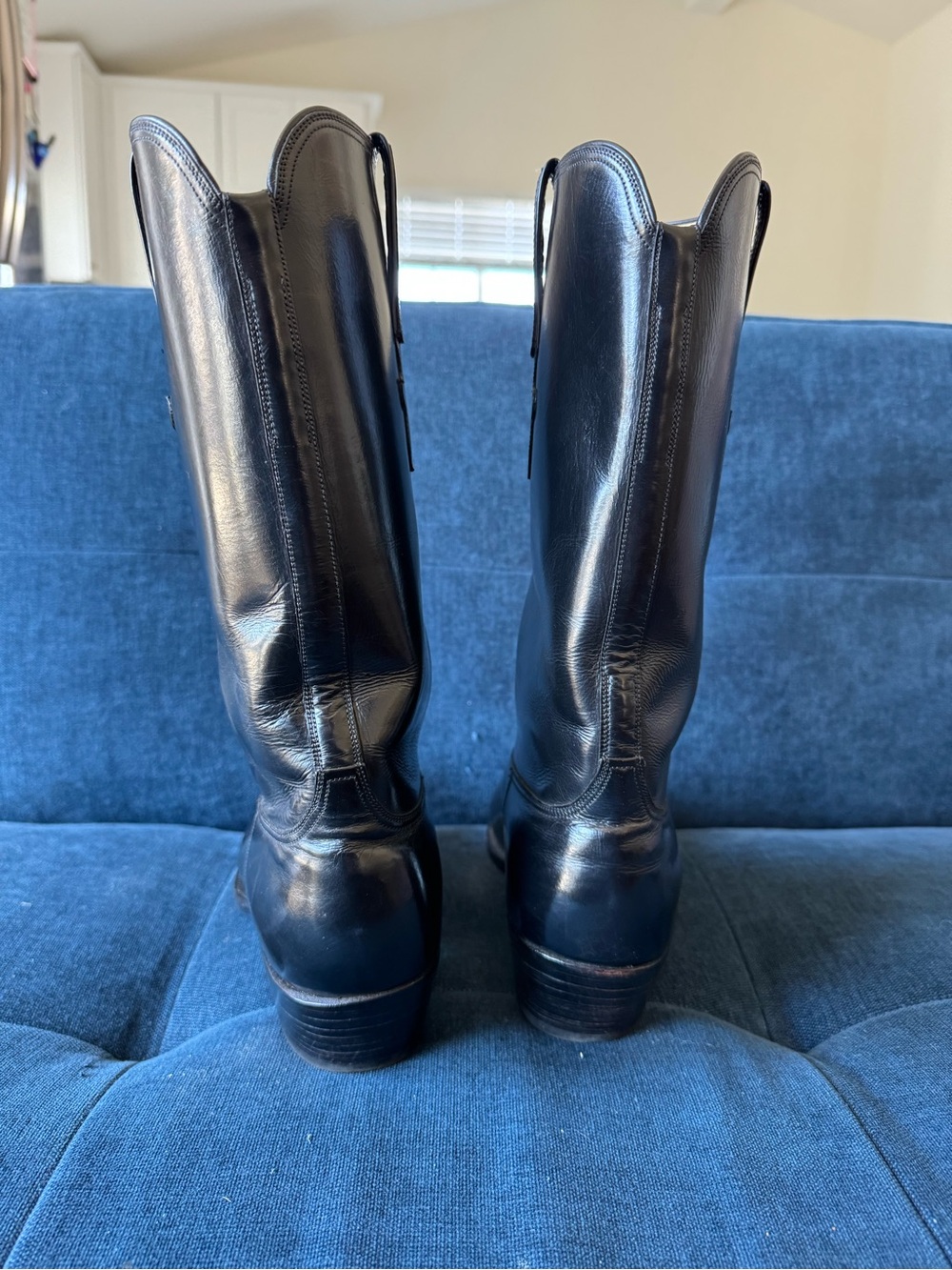 Vintage Lucchese 9D Black Stovetop Leather Cowboy Boots - Picture 6 of 9